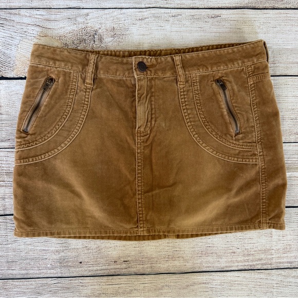 American Eagle Outfitters Dresses & Skirts - American Eagle Outfitters Y2K Tan Camel Colored Corduroy Mini Jean Skirt Sz 2 4